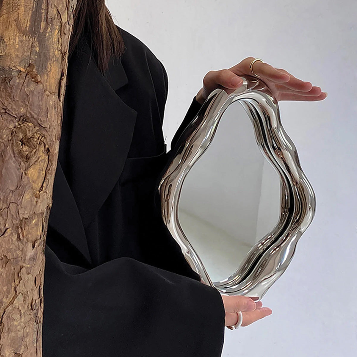 Aura-Tischspiegel – Eleganz und Praktikabilität für WC und Make-up