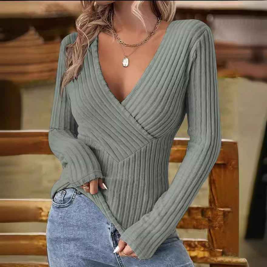 Stilvoller Damen-V-Ausschnitt Langarmpullover für einen eleganten Look