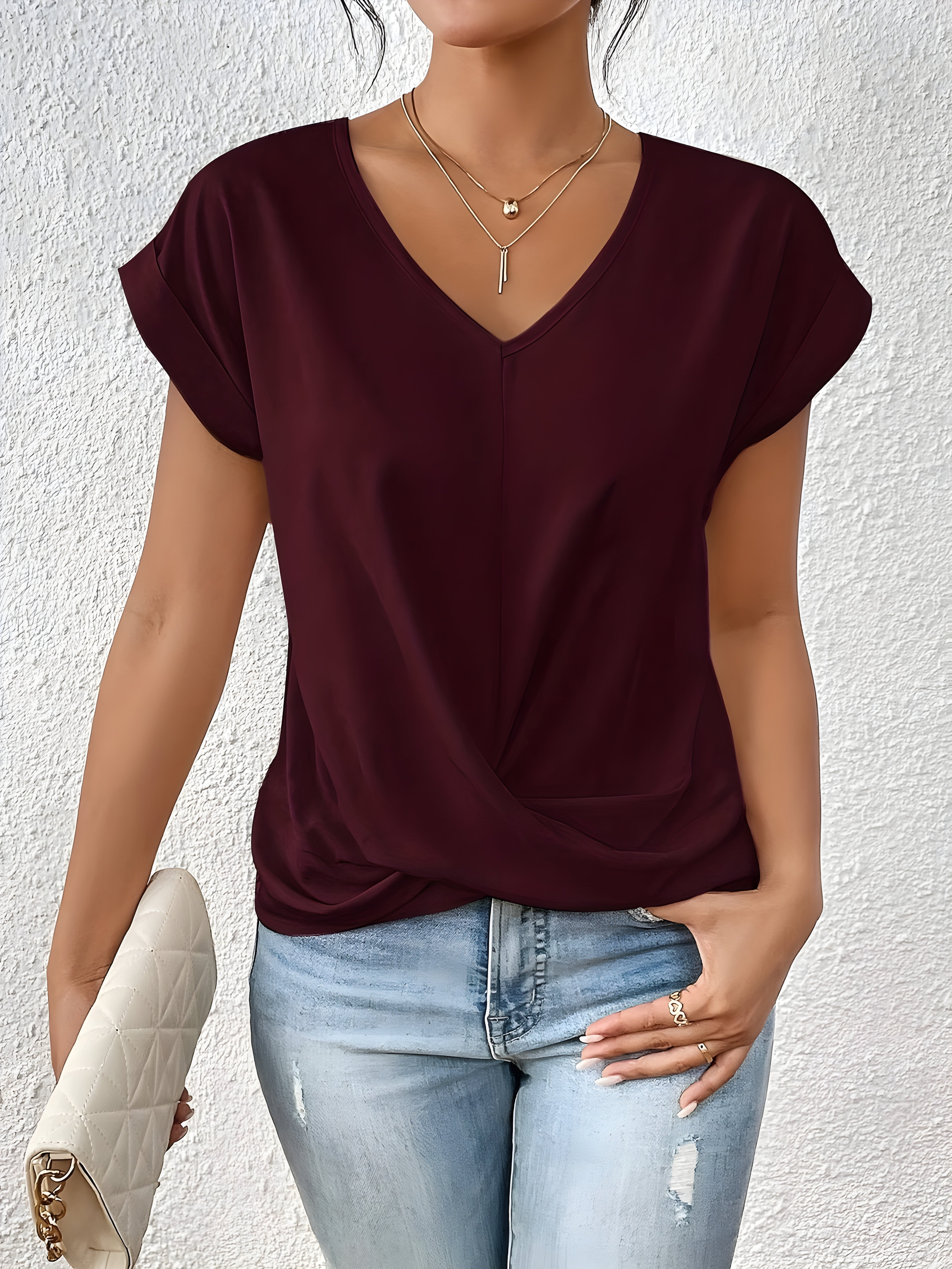 Maia – V-Ausschnitt-Top mit Twist-Detail 6