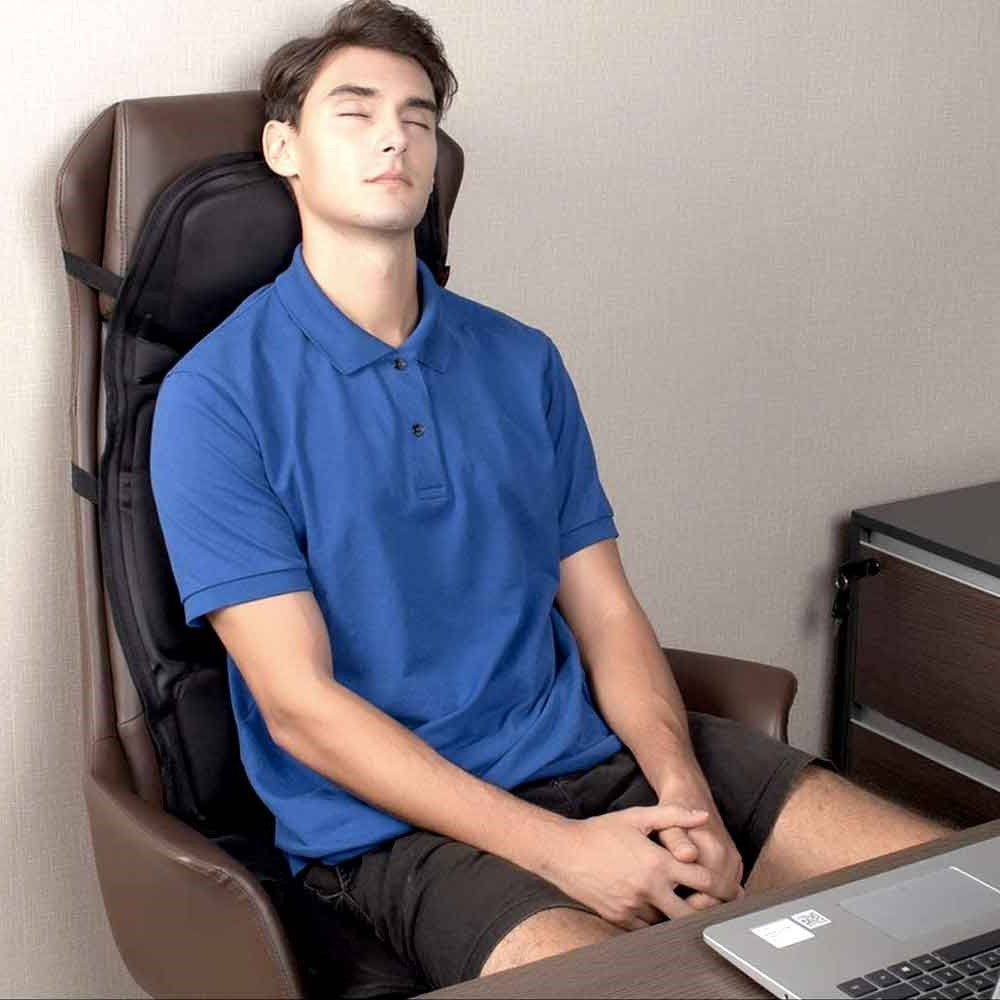 Beheizte Massage-Sitzauflage mit 8 Massagezonen - Auto & Zuhause