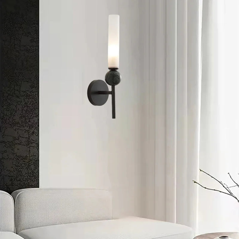 Moderne Marmor Wandleuchte in Gold oder Schwarz 3