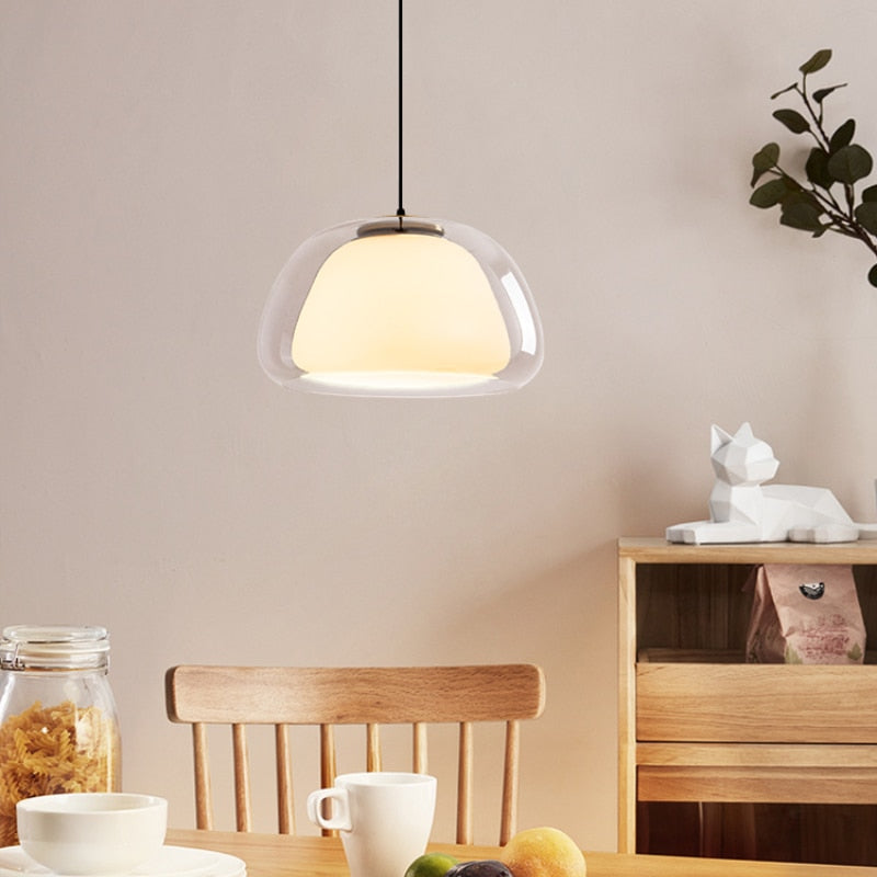 Moderne Pendelleuchte mit Glaskuppel 6