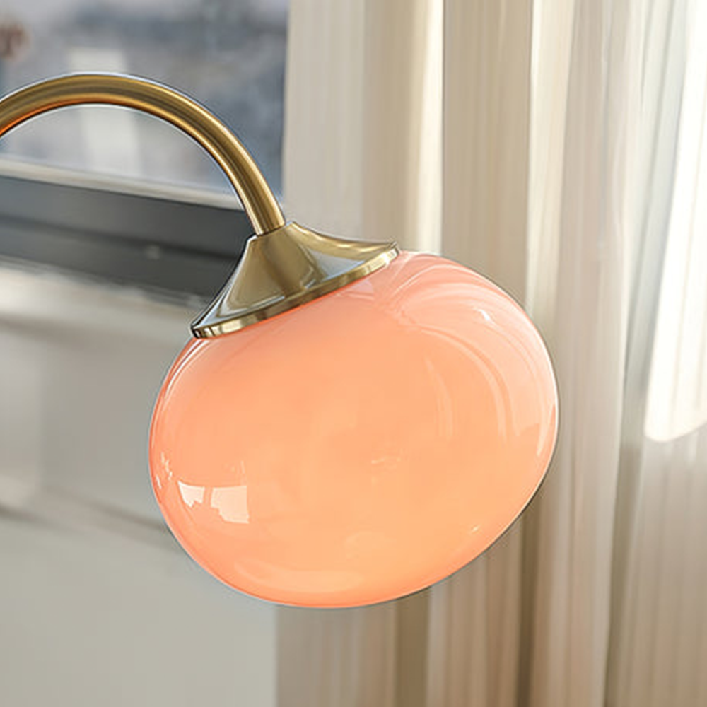 Moderne Tischlampe aus Metall und Glas 4