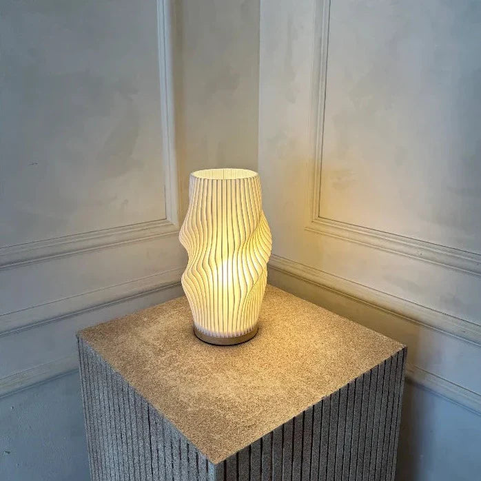 Moderne Wavecrest Lampe mit Dimmfunktion 7