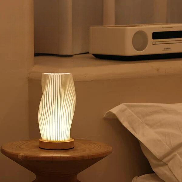 Wellenkamm-Lampe - Einstellbare Helligkeit mit Wellenmuster, modernes schickes Dekor für Ihr Zuhause