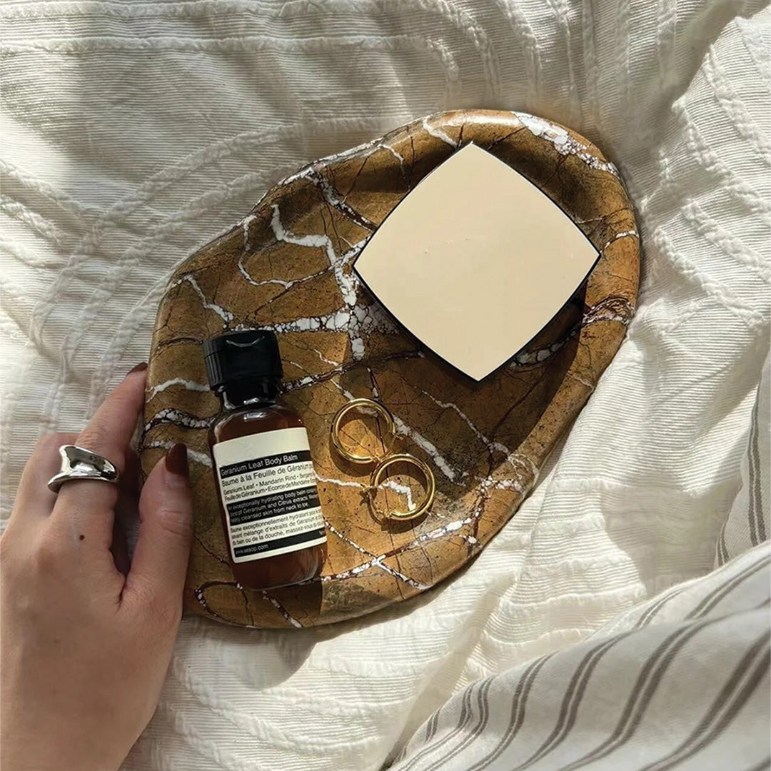 Luxusplatten aus Naturstein | Elegantes Accessoire für Küche und Tisch aus Marmor