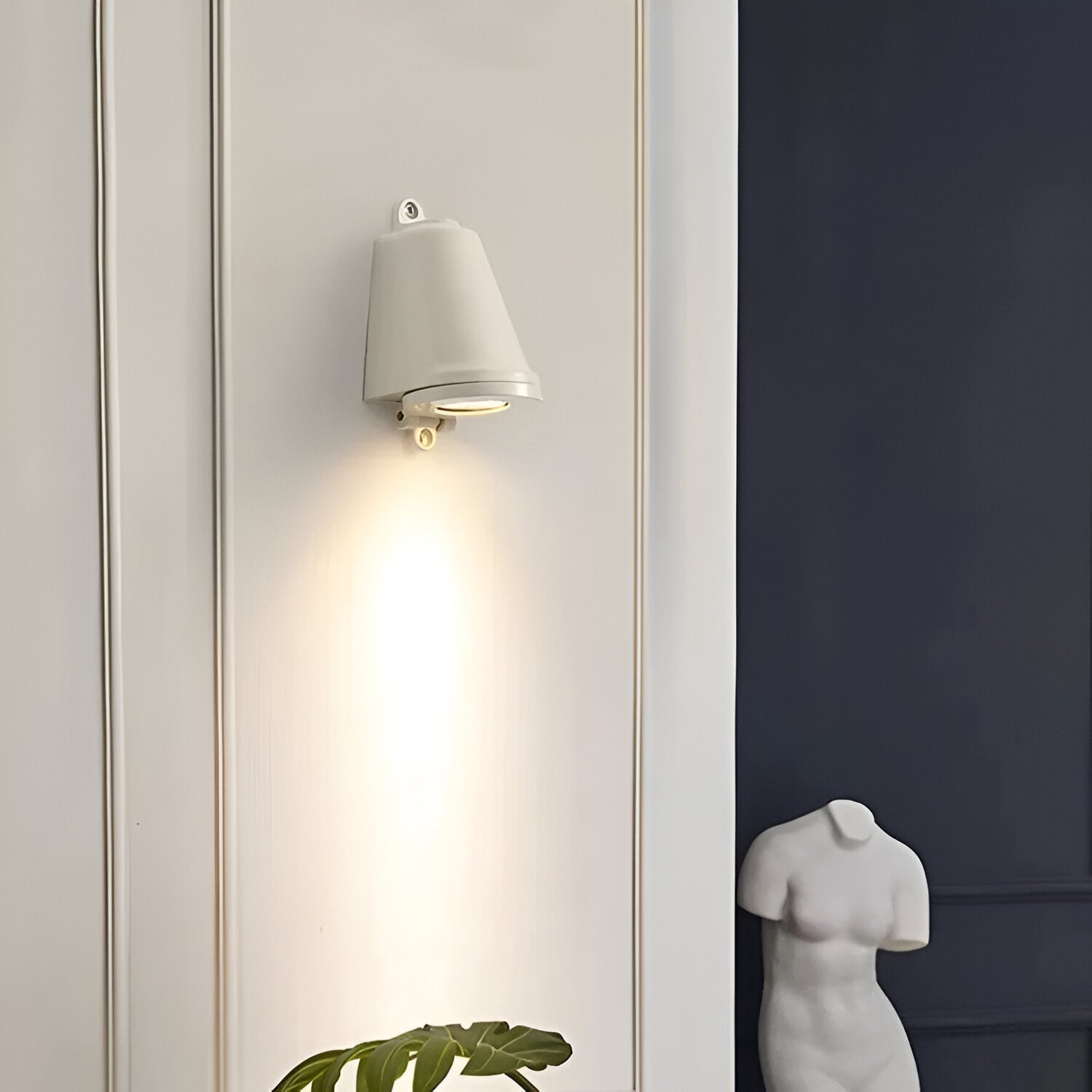 Aureva - Elegante Minimalistische LED-Wandleuchte für Außenbereich