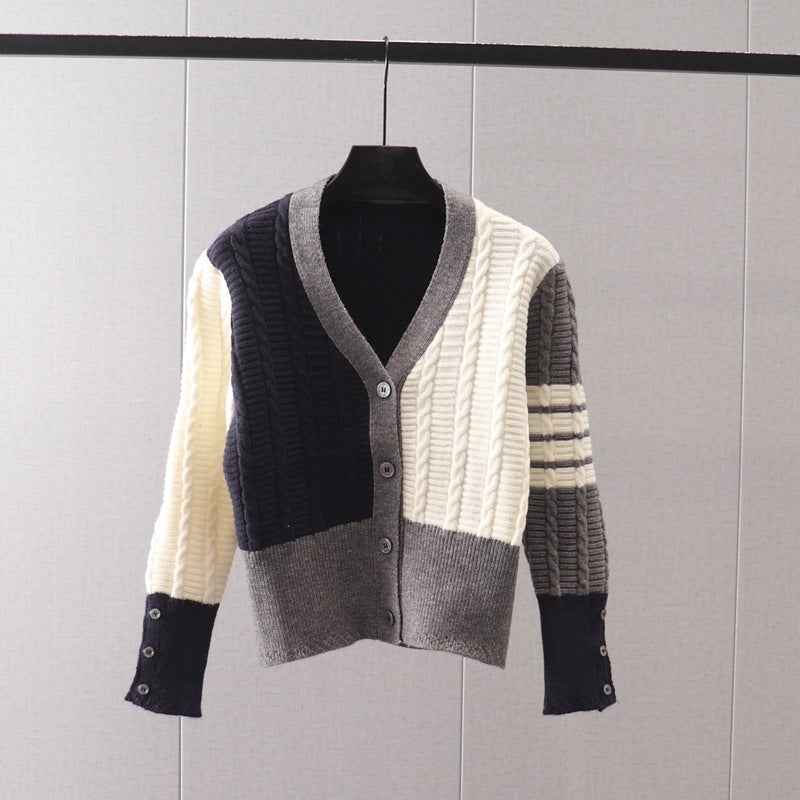Kuscheliger Kabelstrick-Cardigan für Damen