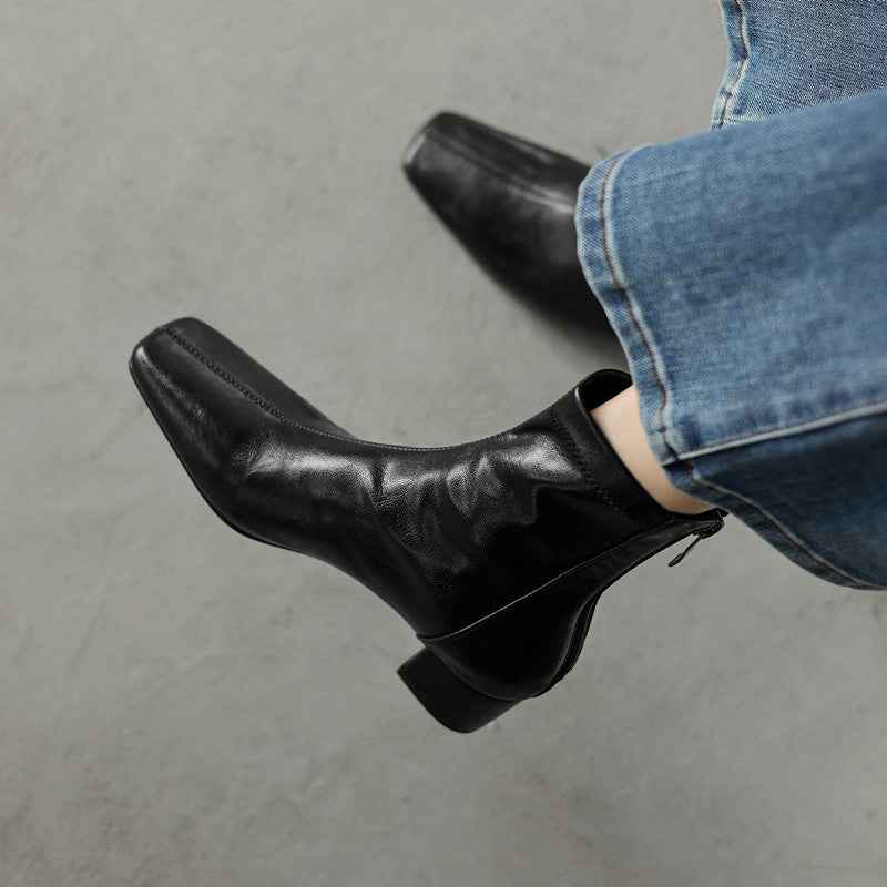Chelsea-Stiefel mit Blockabsatz für einen eleganten und bequemen Look