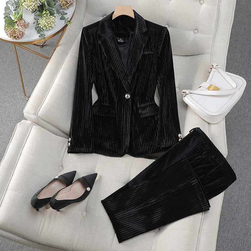 Grace | Elegantes Damen-Loungeshirt-Set mit langer Blazer
