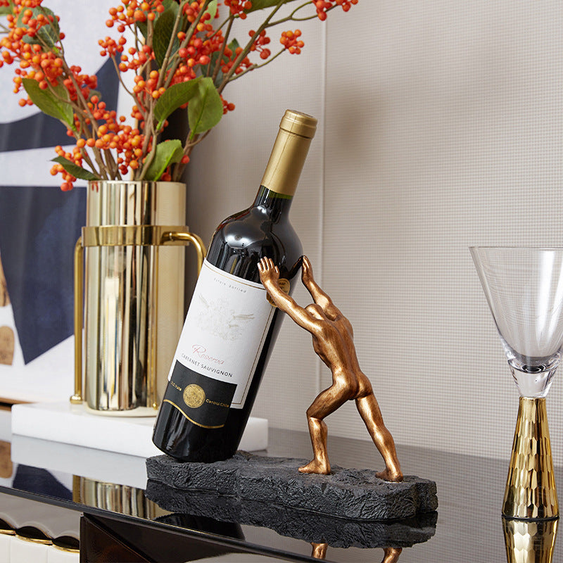 Atlas - Eleganter Weinhalter aus Bronze für eine anspruchsvolle und zeitlose Präsentation