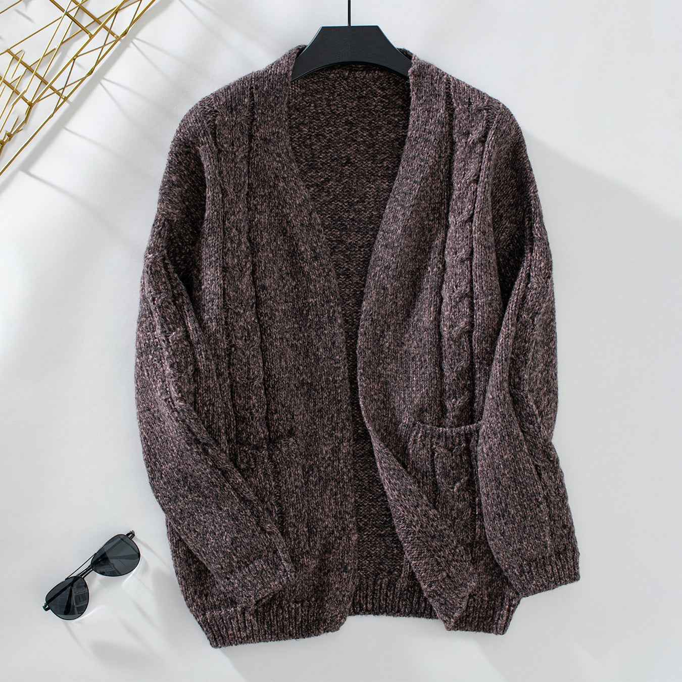 Gemütlicher Zopfmuster-Strickcardigan mit offenem Vorderteil und langen Ärmeln
