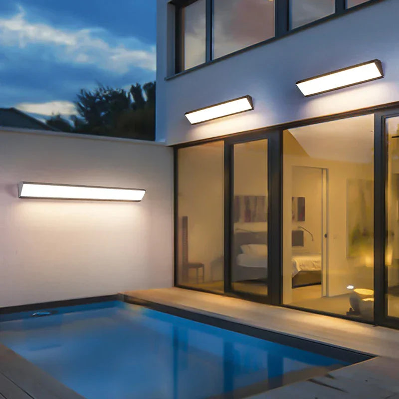 Außen-Gartenlampe CourtyardGlow für elegante und warmhaltende Beleuchtung