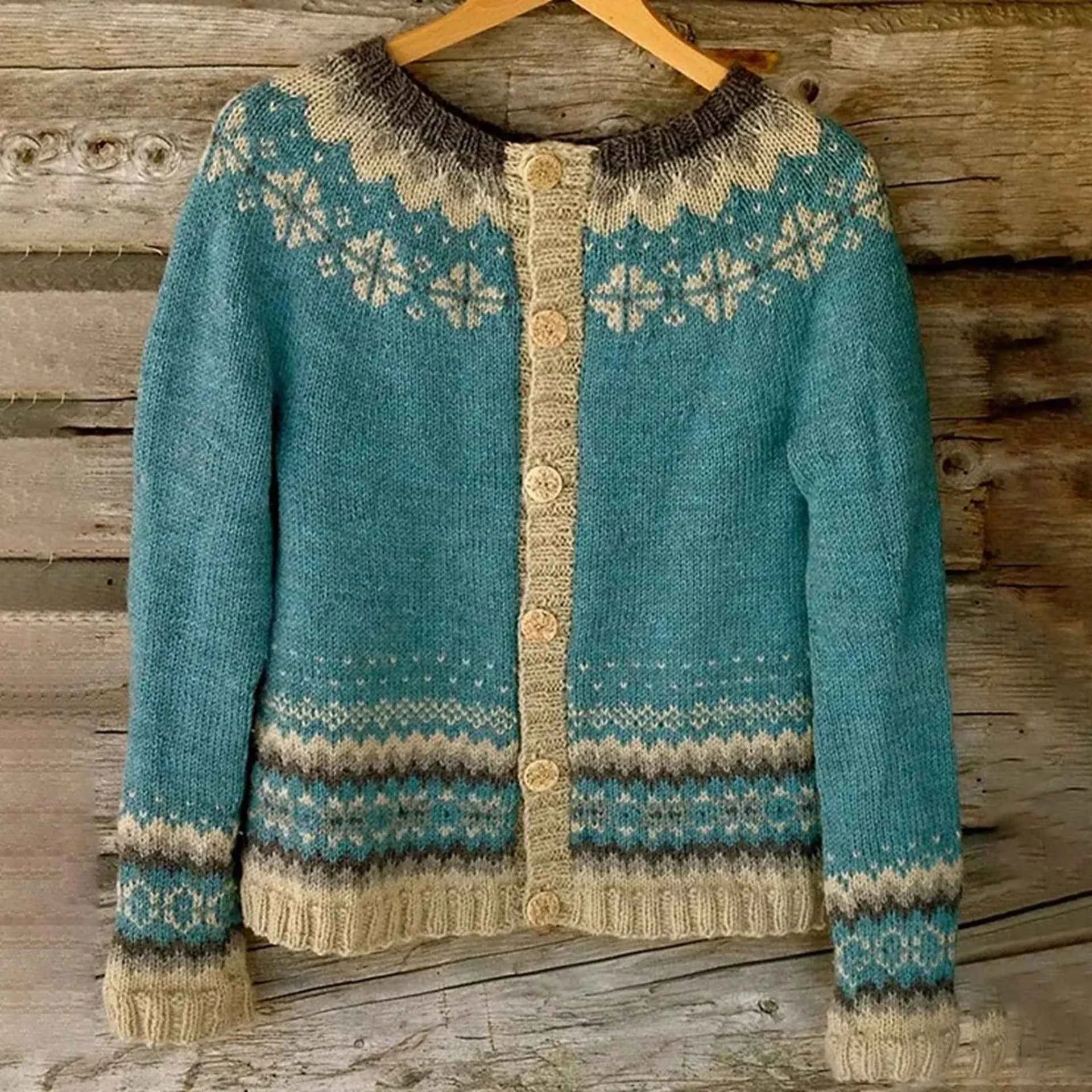 Zeitloser Damen-Cardigan – Klassisch, gemütlich gestrickt