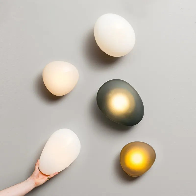 Auralia - Charmante Vintage-Farbige LED-Wandlampe aus Glas für Eine Warme Atmosphärische Beleuchtung