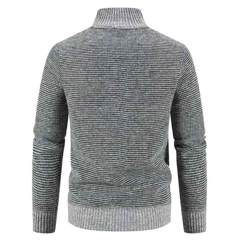 Gemütliche Winter-Strickjacke – Wärme und Stil