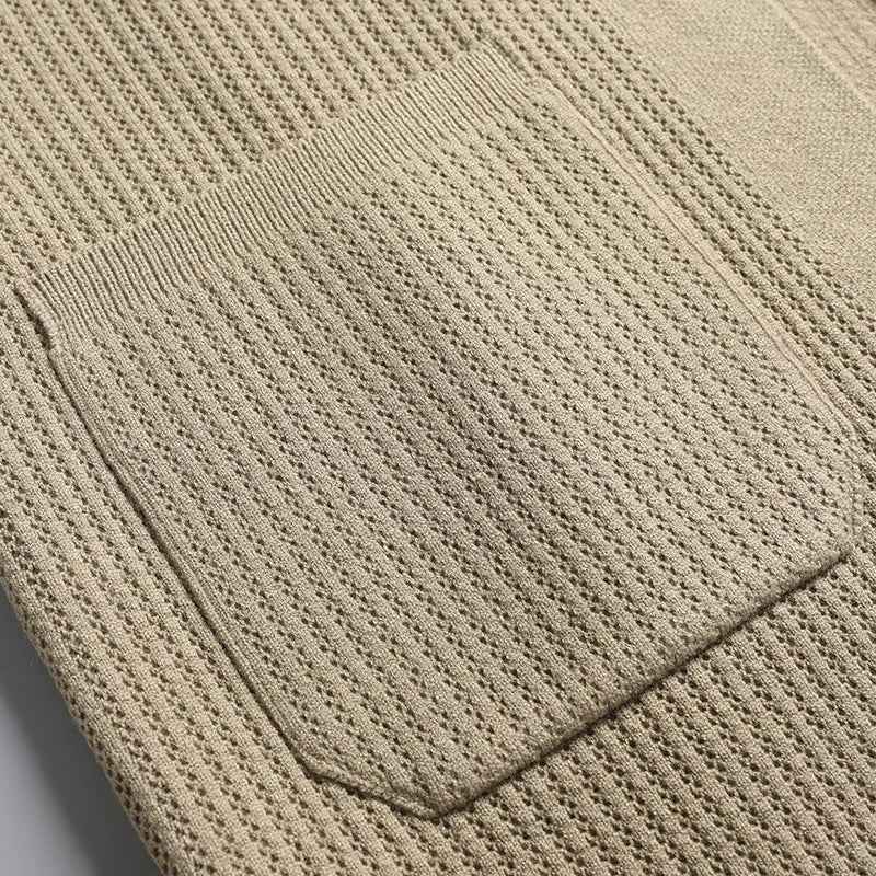 Strickcardigan aus Morel – Komfort und Eleganz für einen schicken und warmen Stil
