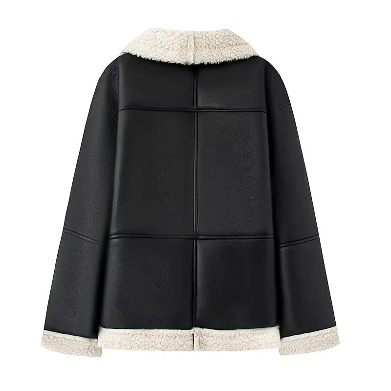 Gemütlicher und stilvoller Damenmantel für einen eleganten Look