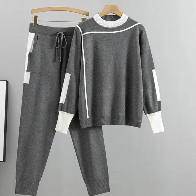 Damski komfortowy casualowy zestaw bluza i spodnie Kaitlyn