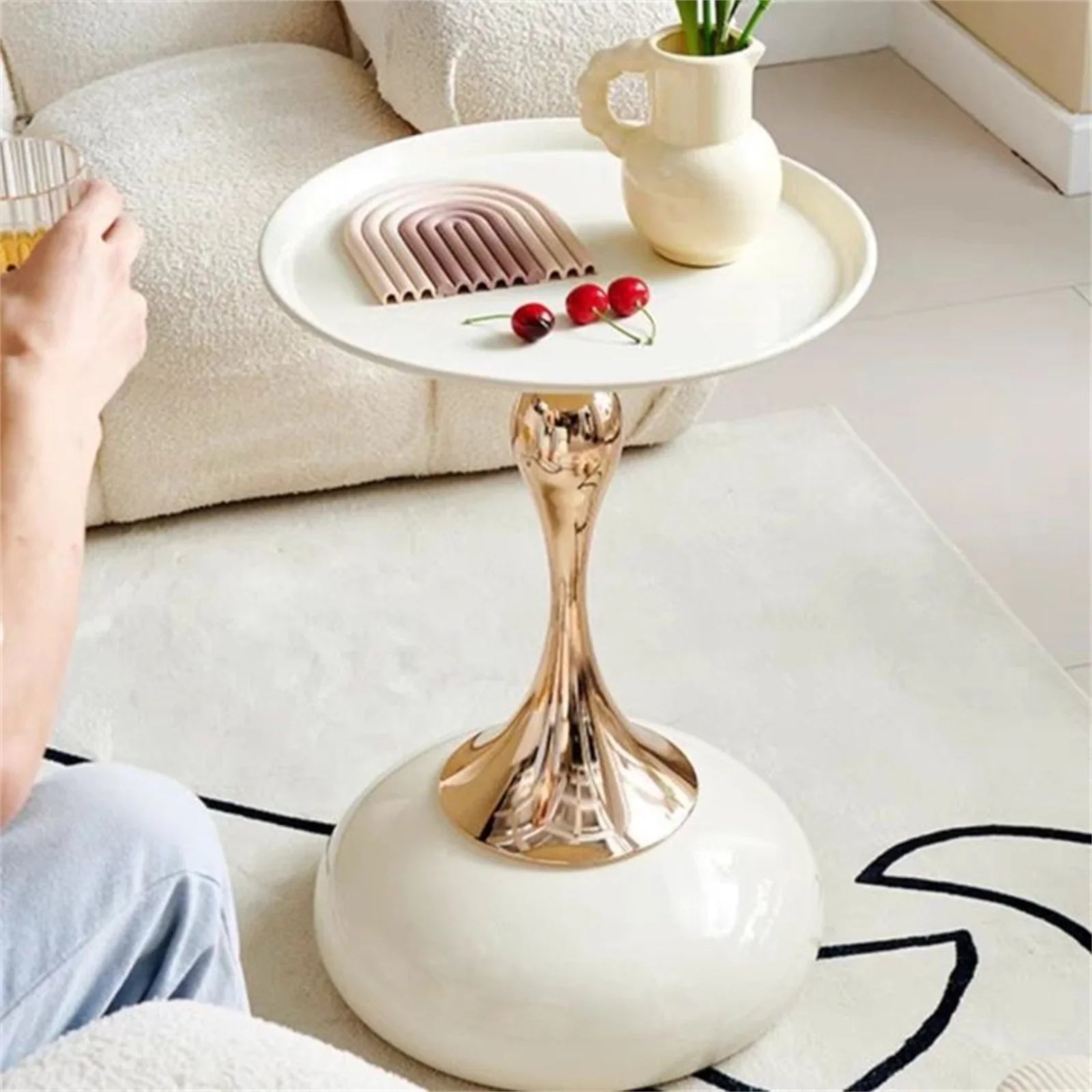 Auranelle – Italienisches Design Luxer kleiner runder Beistelltisch für ein elegantes und modernes Interieur