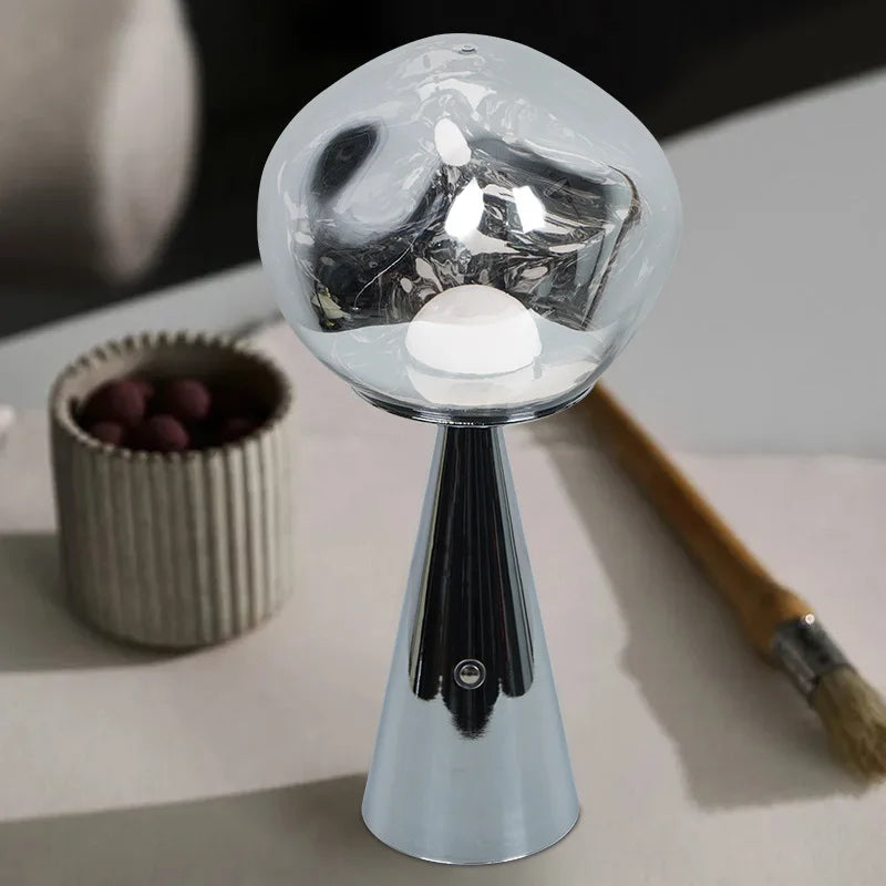 Mini-Lampe – Spielen Sie mit den Farben und schaffen Sie eine einzigartige Atmosphäre