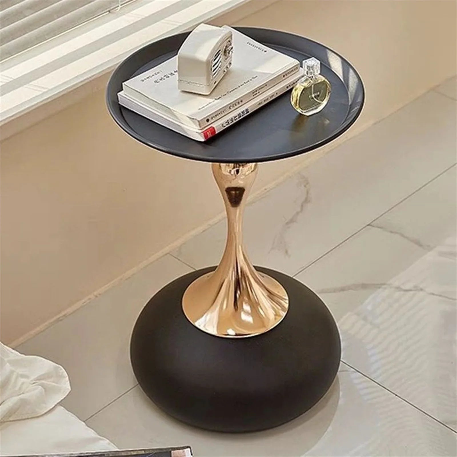 Auranelle – Italienisches Design Luxer kleiner runder Beistelltisch für ein elegantes und modernes Interieur