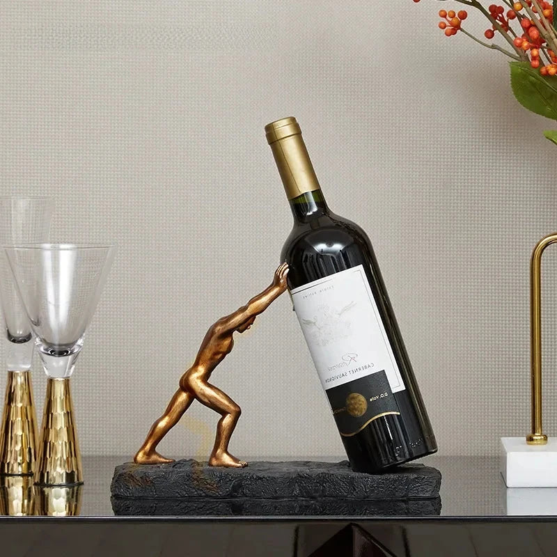 Atlas - Eleganter Weinhalter aus Bronze für eine anspruchsvolle und zeitlose Präsentation