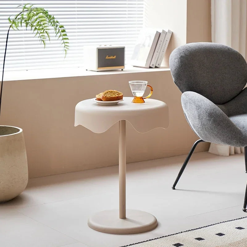 Cirellea - Eleganter kleiner Beistelltisch mit minimalistischem Design für Wohnzimmer und Schlafzimmer