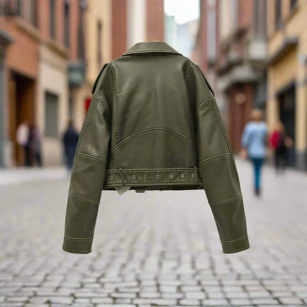 Lilly - Trendige und elegante Lederjacke für einen modernen Stil