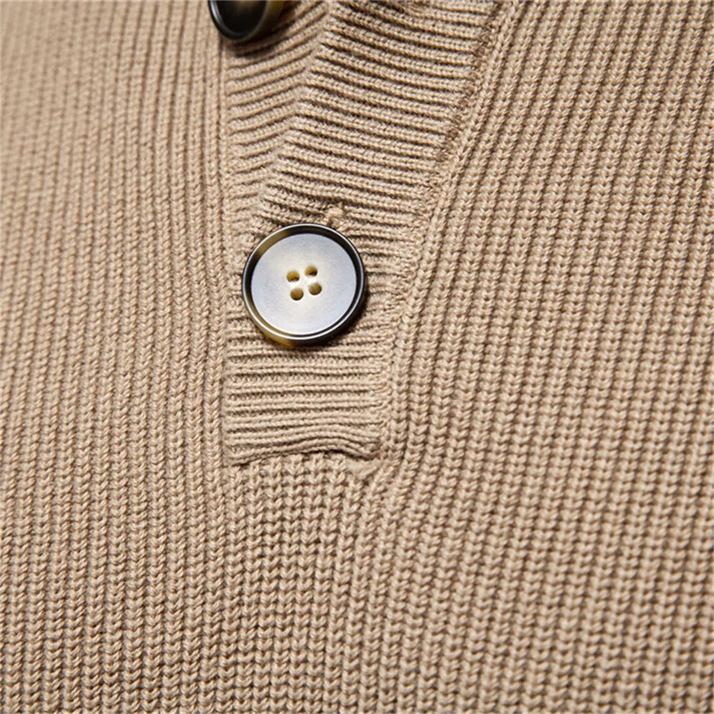 Aatos | Elegantes Herren-T-Shirt mit einzigartigem Knopfdesign für einen stilvollen Look