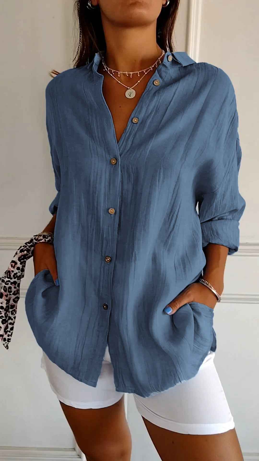 Seriza – Relaxed Button Blouse