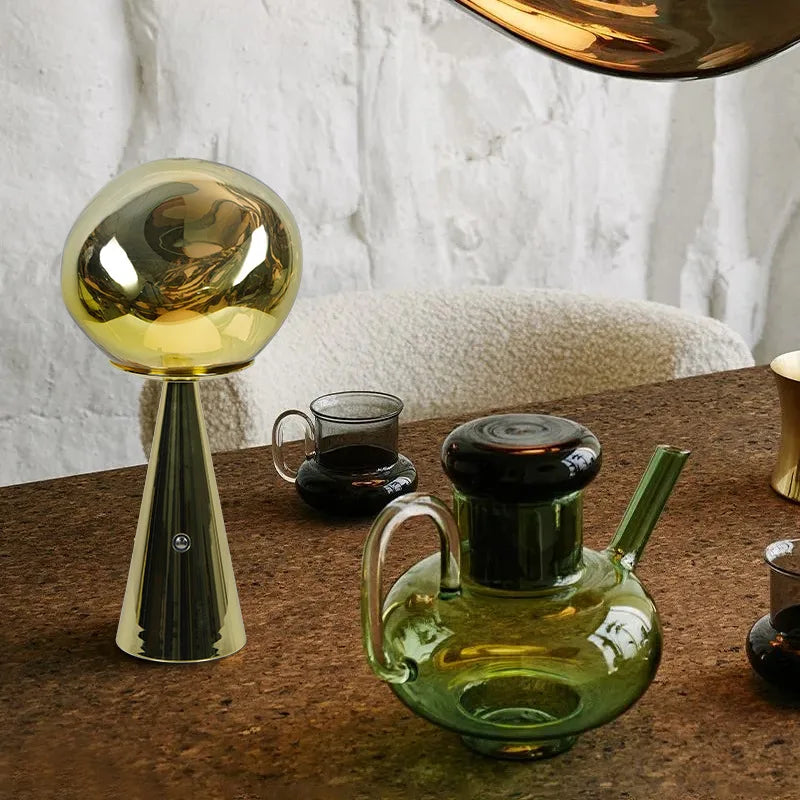 Mini-Lampe – Spielen Sie mit den Farben und schaffen Sie eine einzigartige Atmosphäre