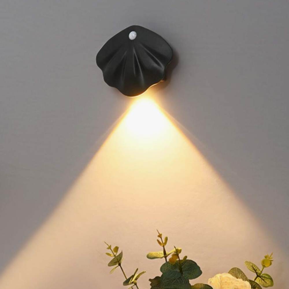 Bewegungsmelder-Leuchte – Muschel-Design, USB Wiederaufladbar