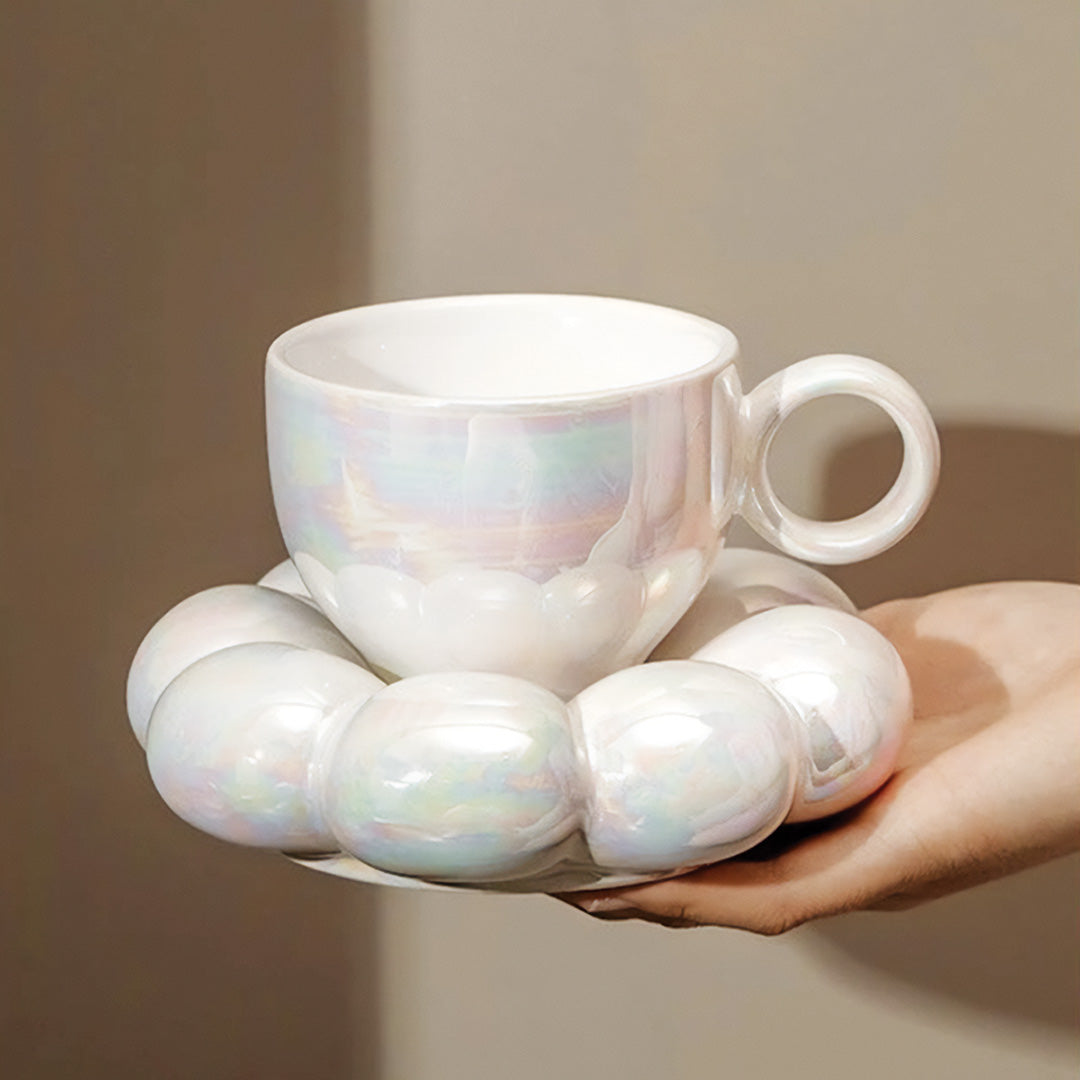 Tasse Sonnenblumenschmuck mit elegantem Blumendesign für Ihren Morgenkaffee