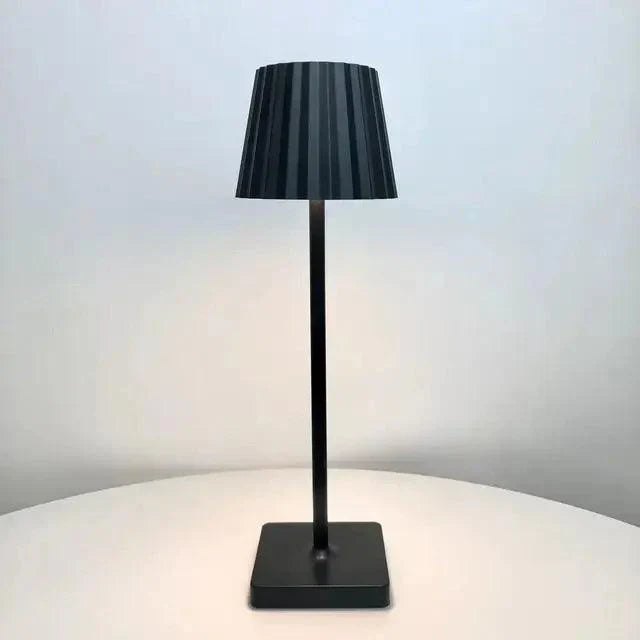 Kabellose wiederaufladbare LED-Tischlampe per USB, stufenlos dimmbar in elegantem Aluminiumlegierung