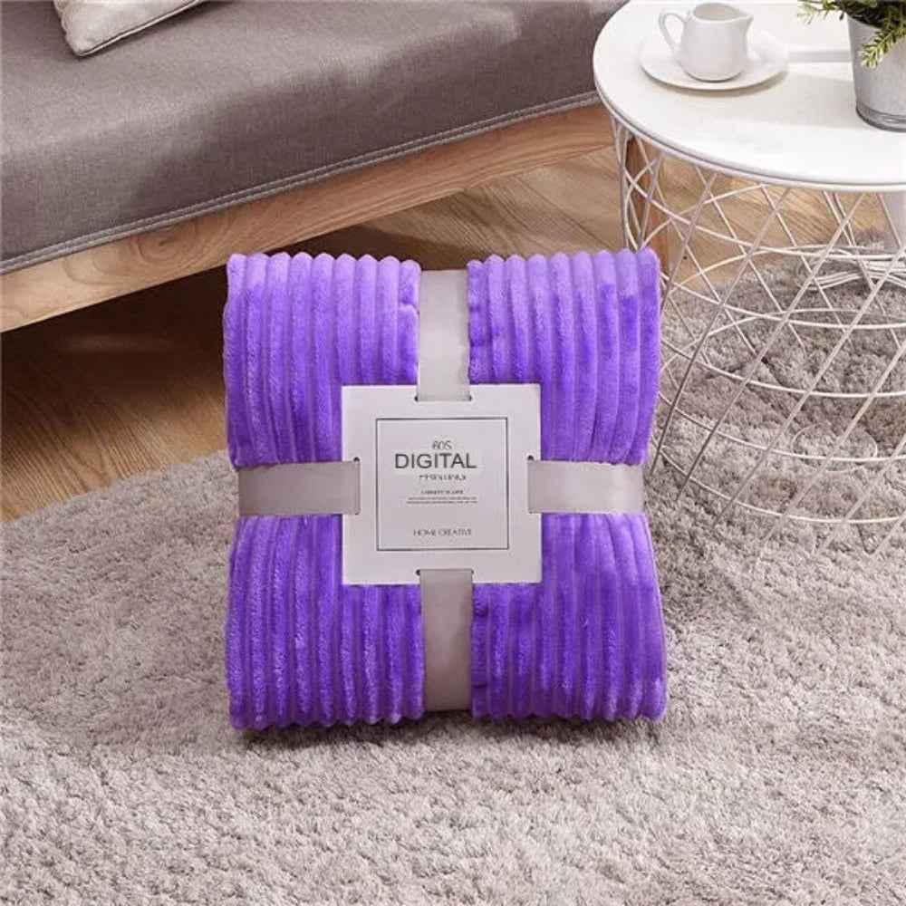 Travella - Weiche und gemütliche Flanell-Reisedecke für ultimativen Komfort unterwegs