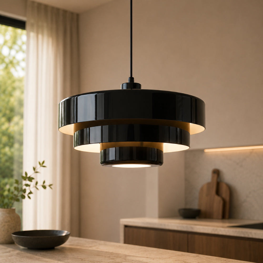 Dreistufige Bauhaus-Pendelleuchte - Nordische Metallfassung