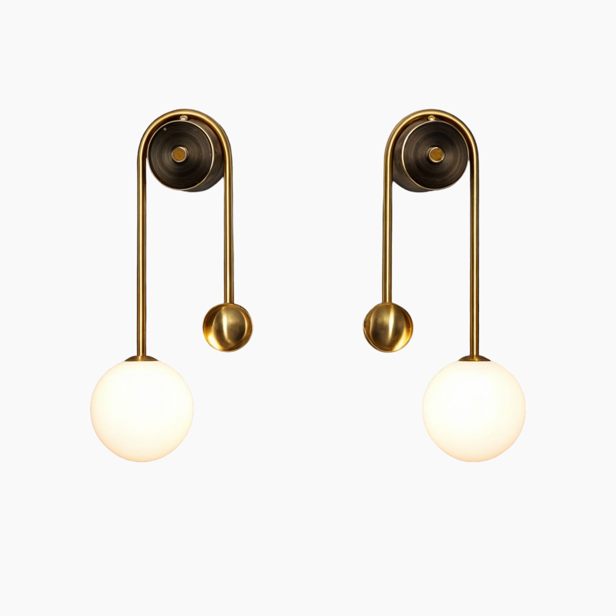 Wandleuchte mit elegantem Gold und Glas 10