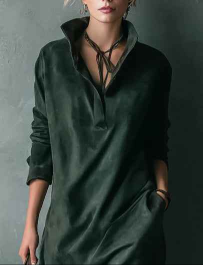 Lässiges Midikleid aus Wildleder in Grün mit Umschlag und Langarm