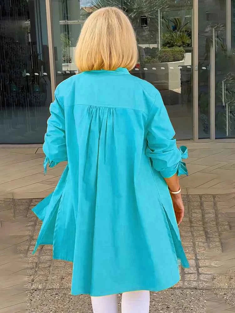 Elegantes Schwingendes Schnitt Zwei-Stück-Outfit, das die Figur schmeichelt