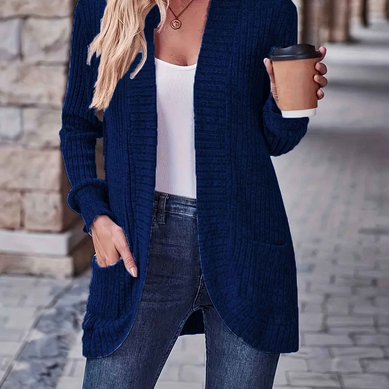 Valmai - Elegant Cardigan für einen anspruchsvollen Stil