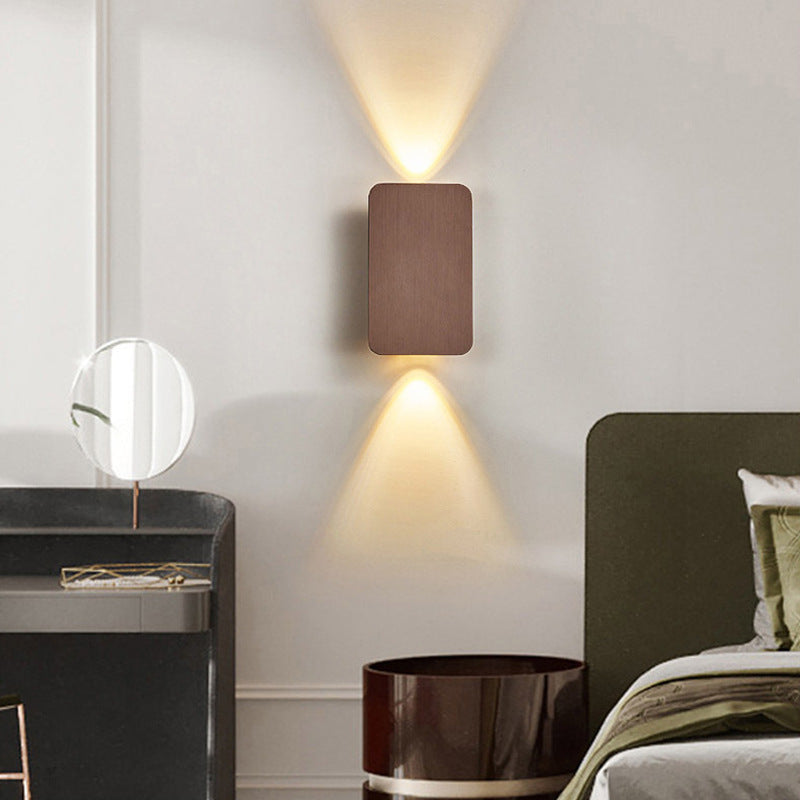 LED-Wandleuchte modern rechteckig Metall für wohnliches Licht