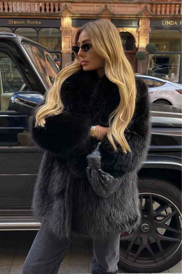 Festlicher umweltfreundlicher künstlicher Pelzmantel, robust und modisch