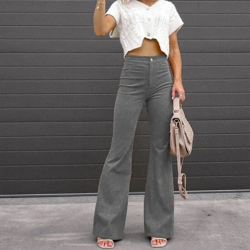 Carra | Trendigeweite Hosen für einen stilvollen Look