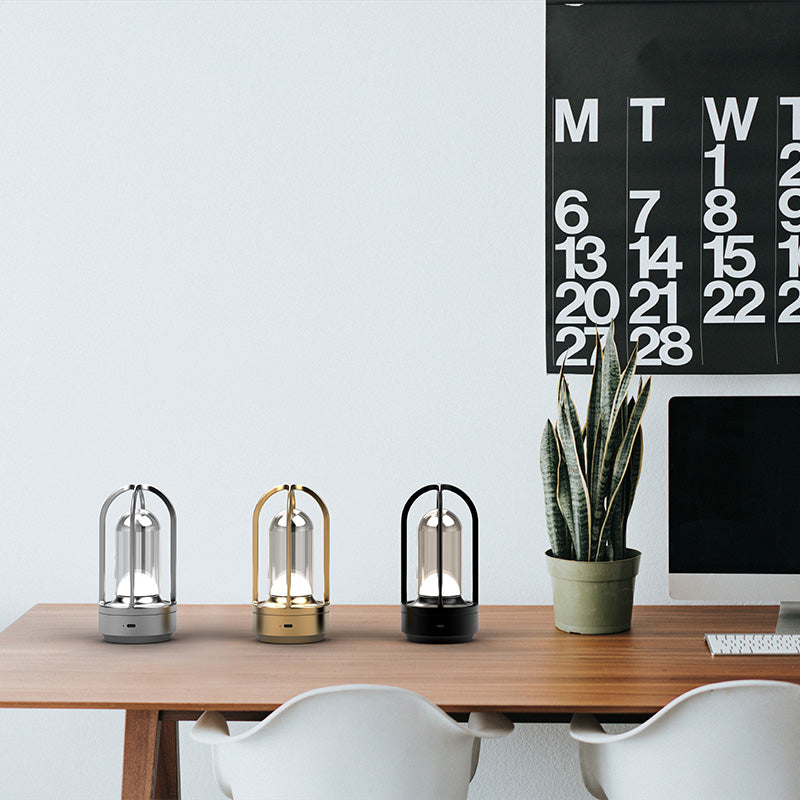 Nordische Schreibtischlampe – Elegante und innovative Beleuchtung für einen modernen Arbeitsplatz