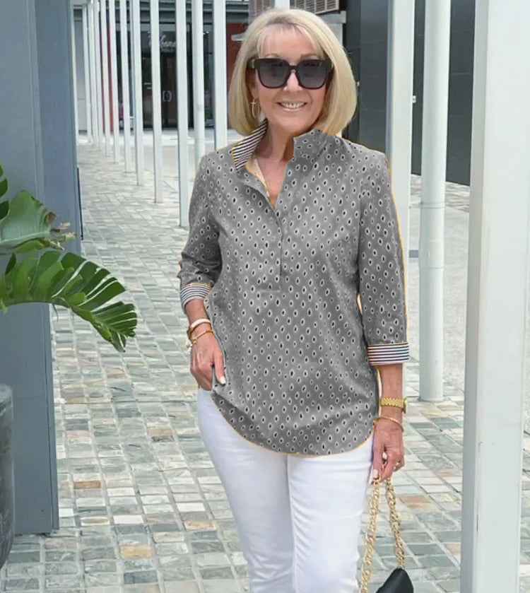 Elegantes Zweiteiliger Serene Stil Ensemble