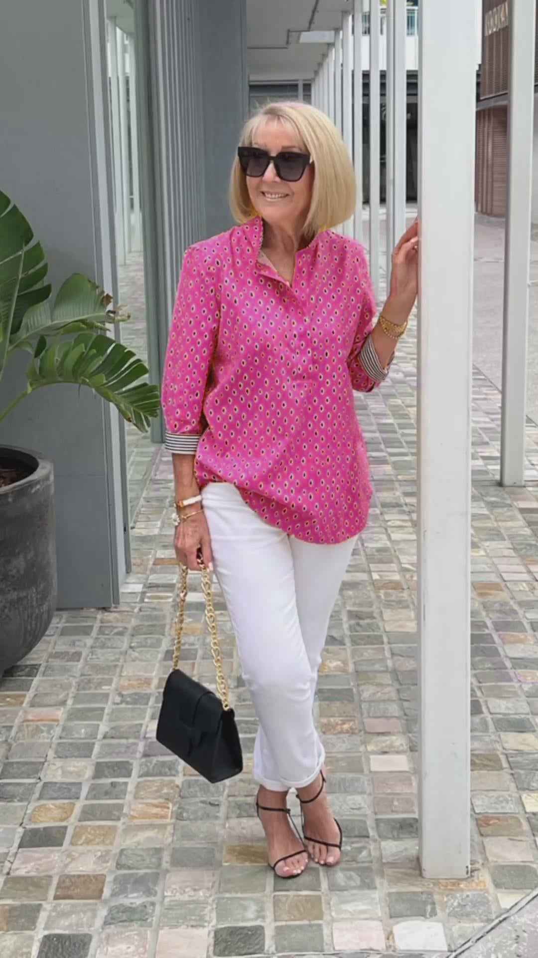 Elegantes Zweiteiliger Serene Stil Ensemble