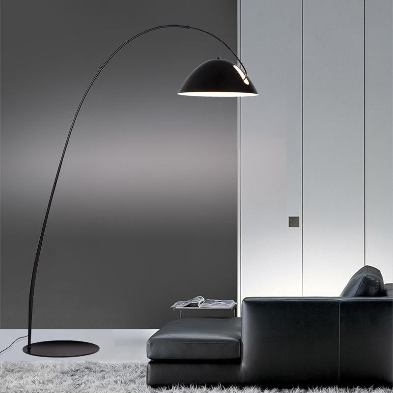 PlumaLight - Bogen-Stehlampe mit elegantem LED-Beleuchtung für anspruchsvolle Wohnzimmer