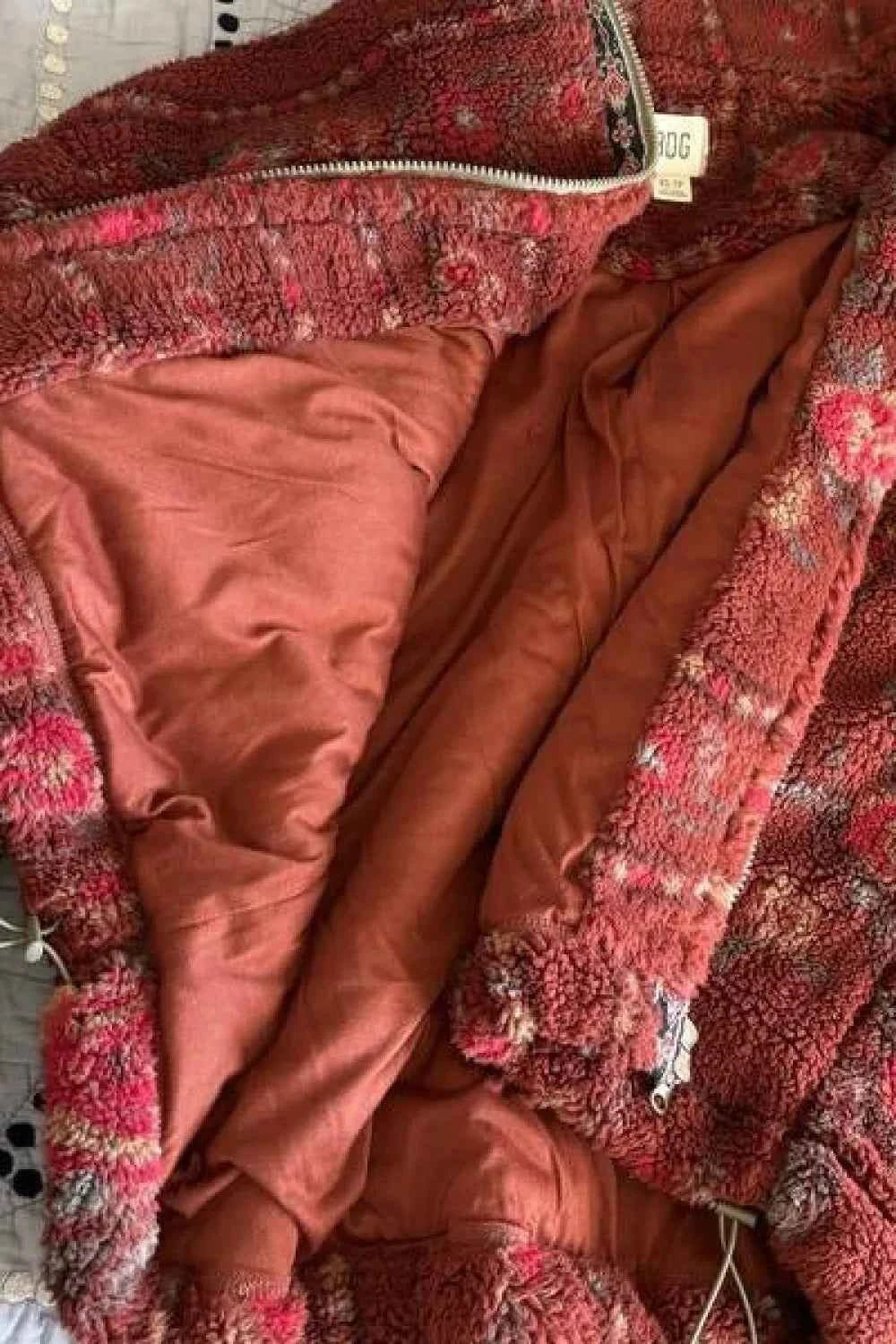 Lässiger ethnischer Fleecepullover mit Reißverschluss und Stehkragen