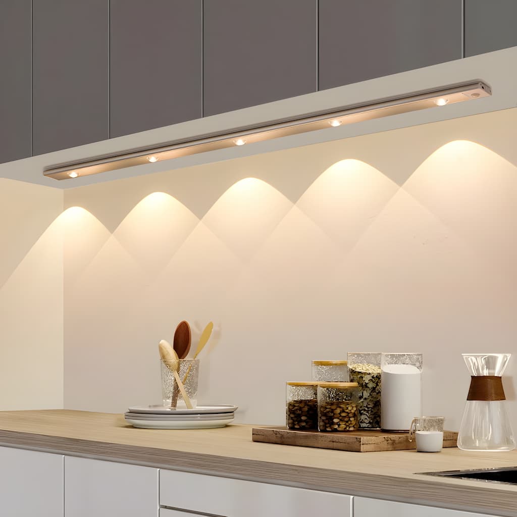 Intelligenter kabelloser LED-Stehlampe mit Bewegungssensor und einfacher Montage